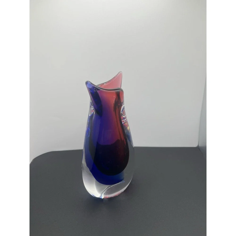 Murano Glass Art Vase Handmade in Italy. Purplish Blue
